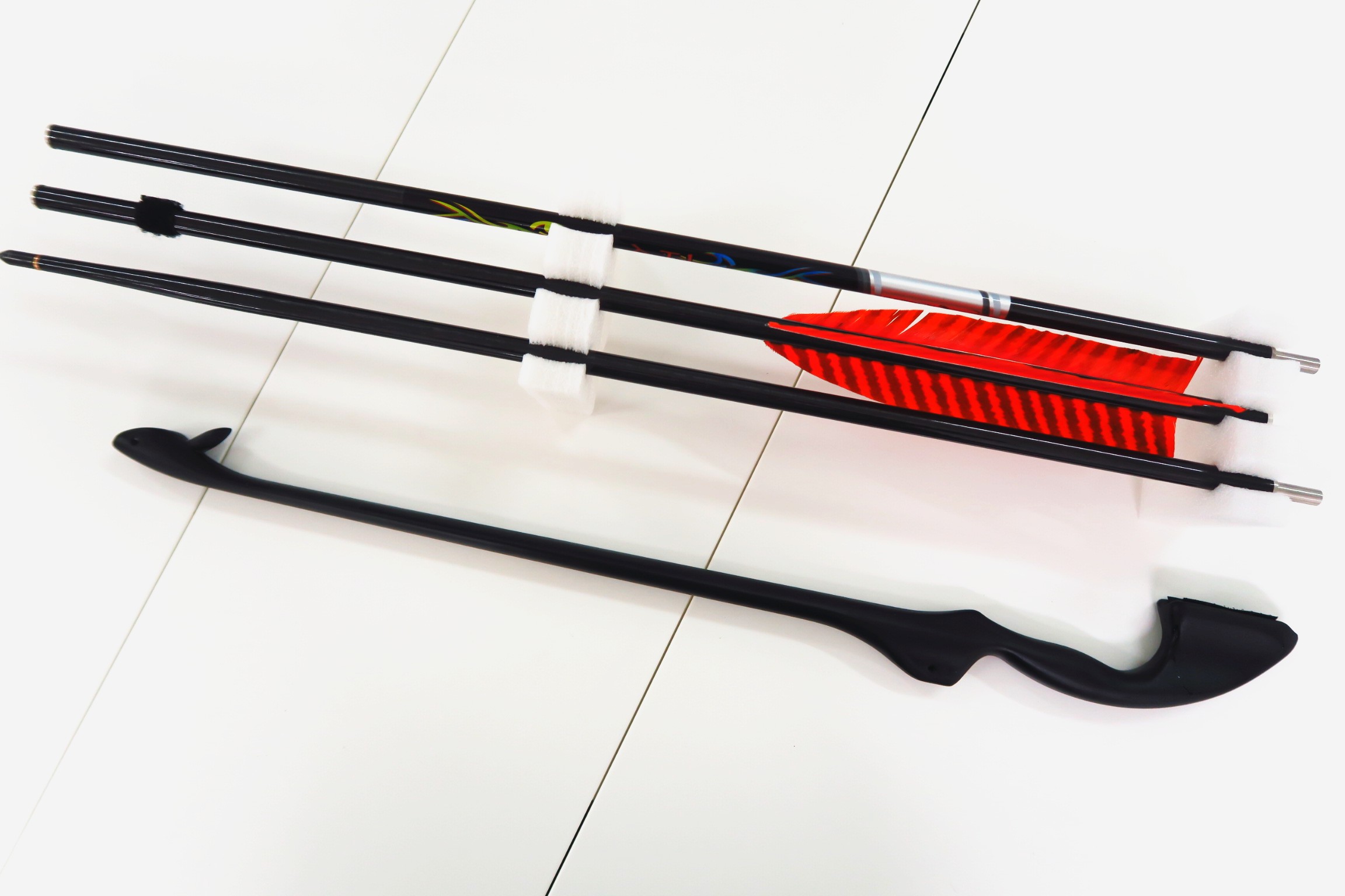 Carbon Express Atlatl 擲箭器組含箭內容物