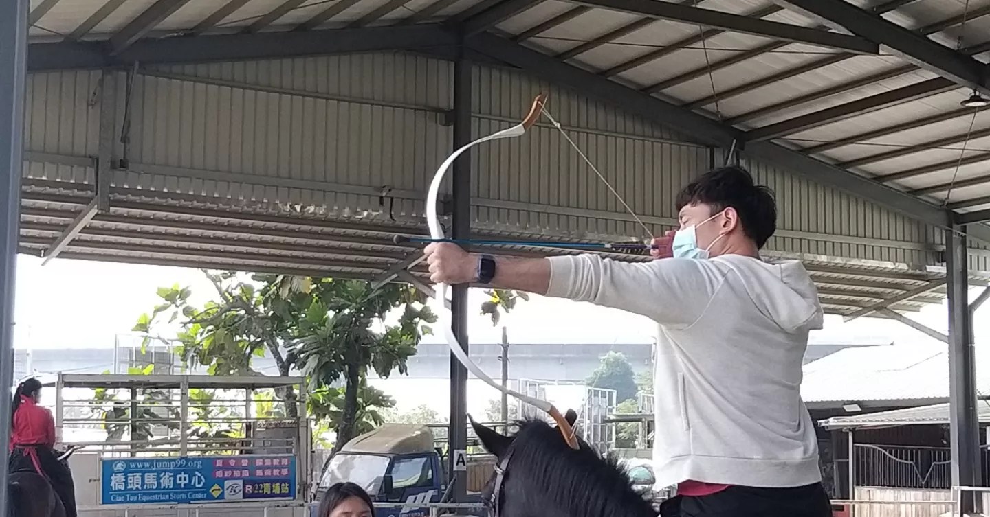 Archer Space 在高雄舉辦騎馬射箭體驗活動